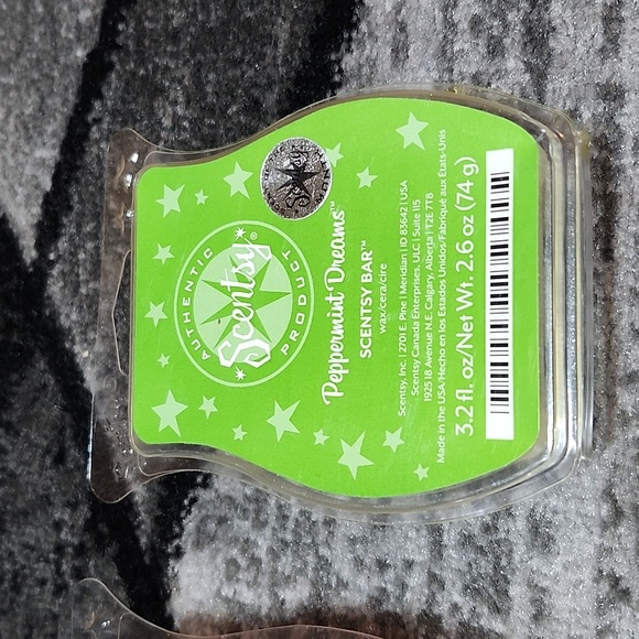 SCENTSY SCENT OF-THE MONTH LOVE YOU BERRY MUCH & PEPPERMINT DREAMS WAX BARS - Picture 3 of 7